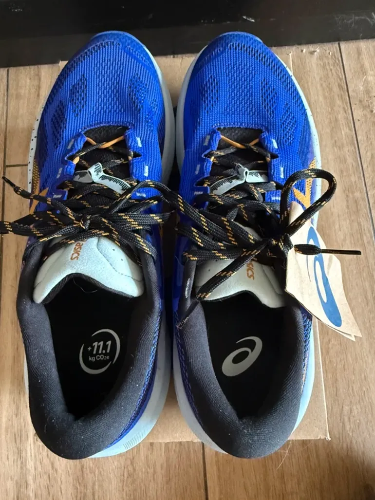 Used Asics Trabucco 14 bike — image 4 of 5