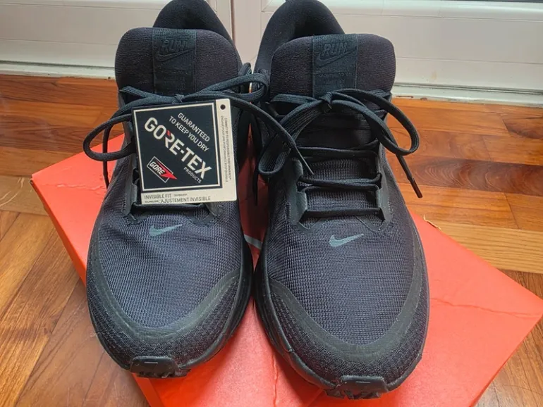 Nike Vomero 18 Gore-Tex bike de segunda mano — imagen 5 de 9