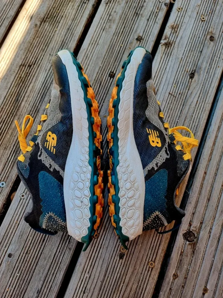 Used New Balance Hierro V7 bike — image 7 of 9