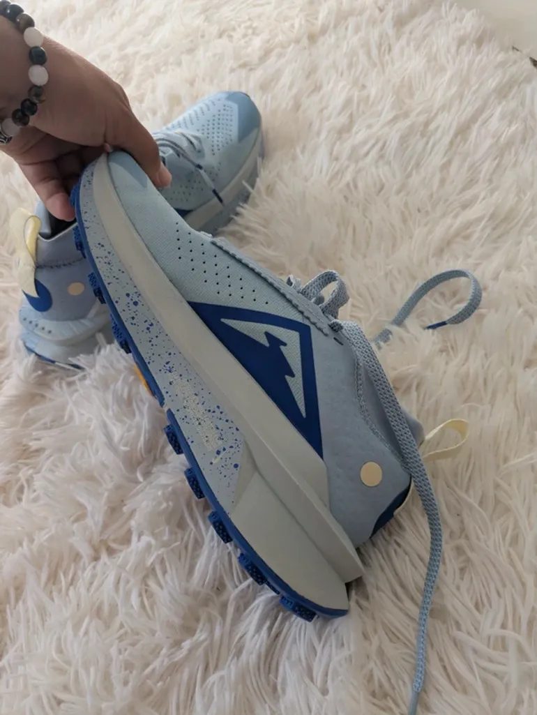 Käytetty Nike ZoomX Zegama Trail 2 bike — kuva 5 / 6
