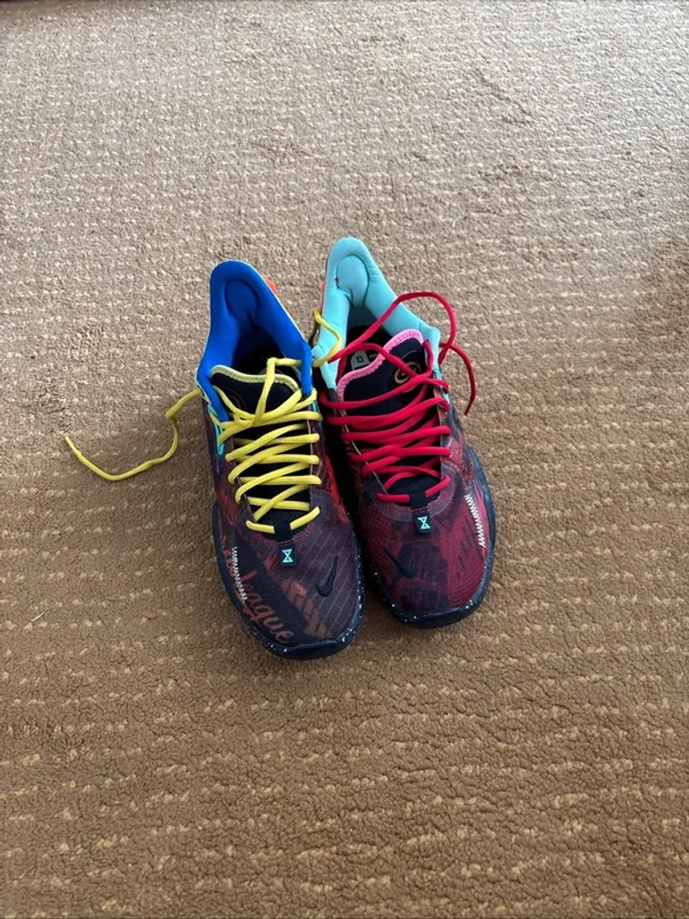 Used Look Nike Sportschuhe Sneaker Gr. 43 bike — image 10 of 10