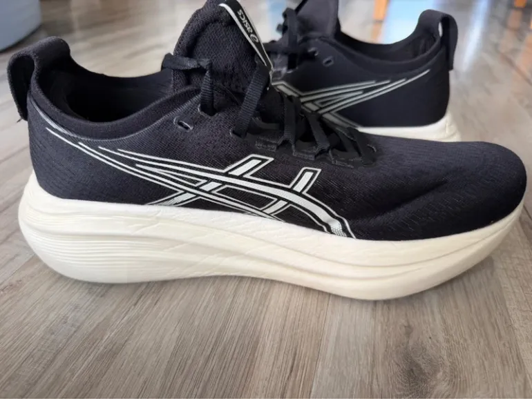 Used Asics Gel Nimbus 27 bike — image 9 of 9