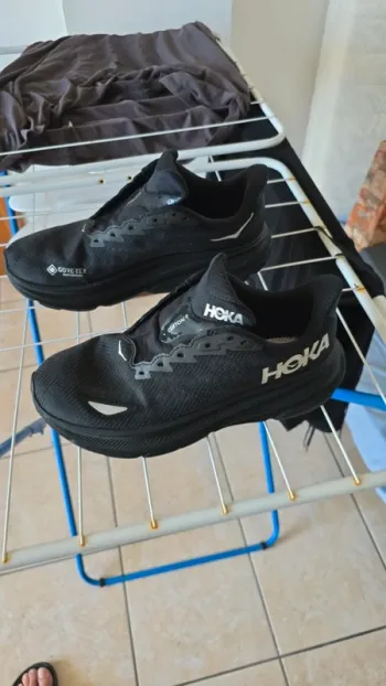 Używany Hoka Clifton 9 GTX Running Shoes