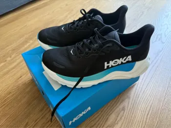Použité Lauf Arahi 8 Running Shoes