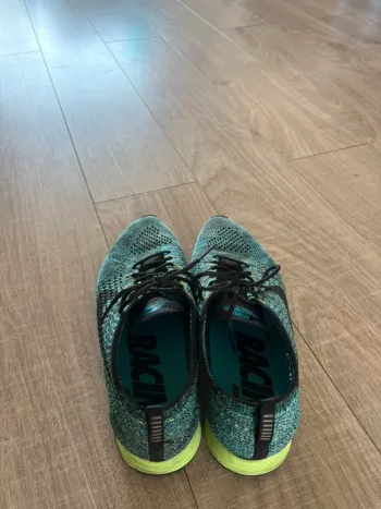 Nike Flyknit Racer bike de segunda mano — imagen 3 de 4