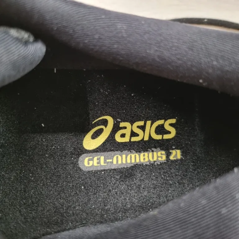Used Asics GEL-Nimbus 21 bike — image 9 of 9