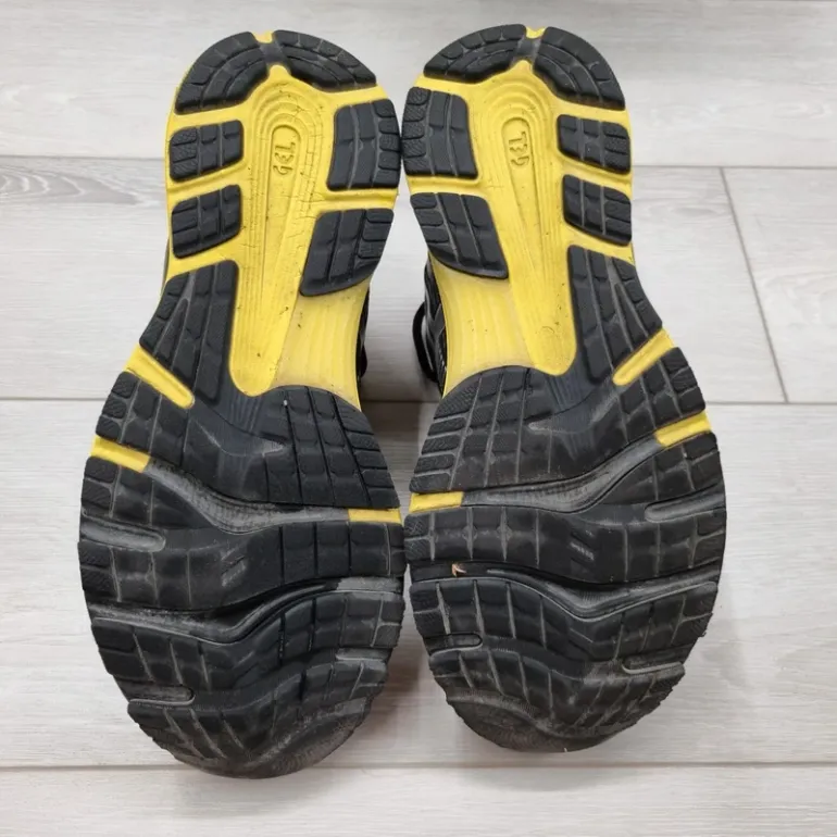 Used Asics GEL-Nimbus 21 bike — image 7 of 9