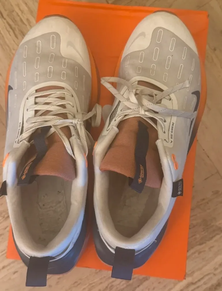 Käytetty Nike Training Shoes bike — kuva 2 / 3