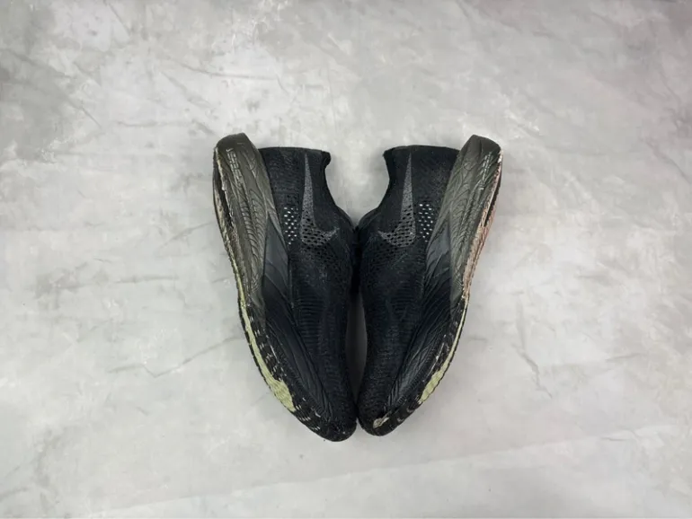 Nike ZoomX Vaporfly Next% 3 bike d'occasion — image 5 sur 12