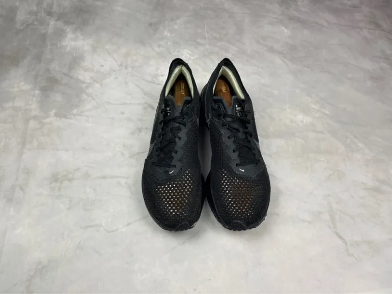 Nike ZoomX Vaporfly Next% 3 bike d'occasion — image 2 sur 12