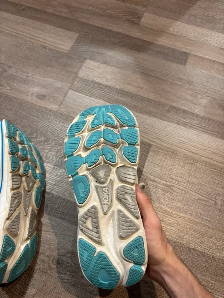 Used Hoka Clifton 10 bike — image 5 of 6