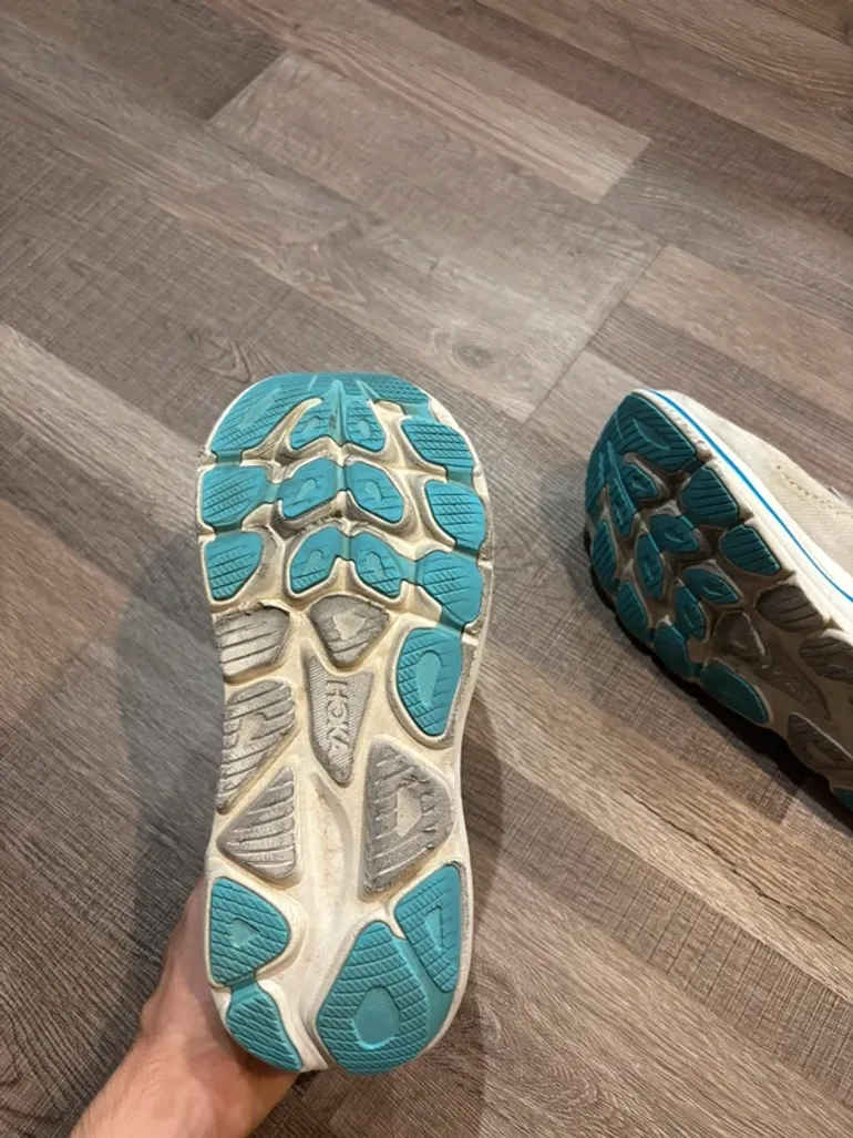 Used Hoka Clifton 10 bike — image 4 of 6