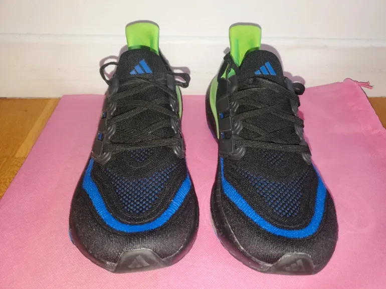 Tweedehands Adidas Ultraboost 5 bike — afbeelding 8 van 8