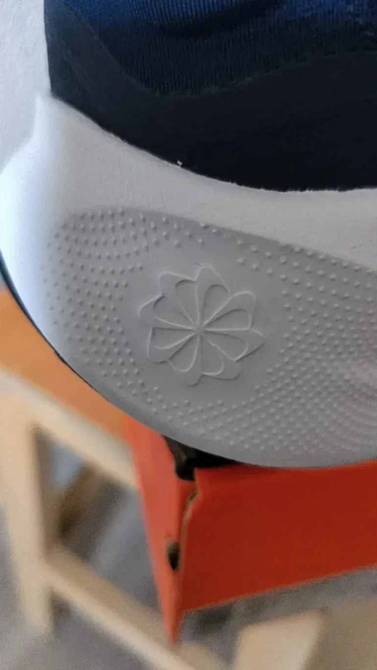Used Nike Revolution 7 bike — image 12 of 15