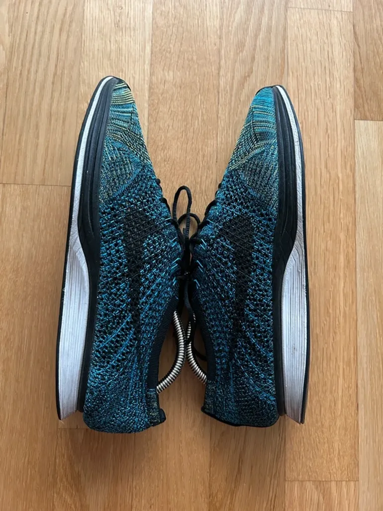 Used Nike Flyknit Racer bike — image 4 of 8