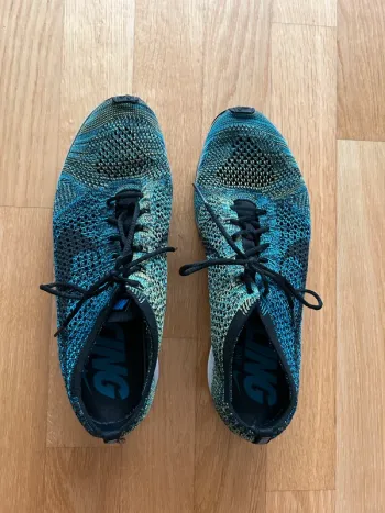 Used Nike Flyknit Racer bike — image 6 of 8