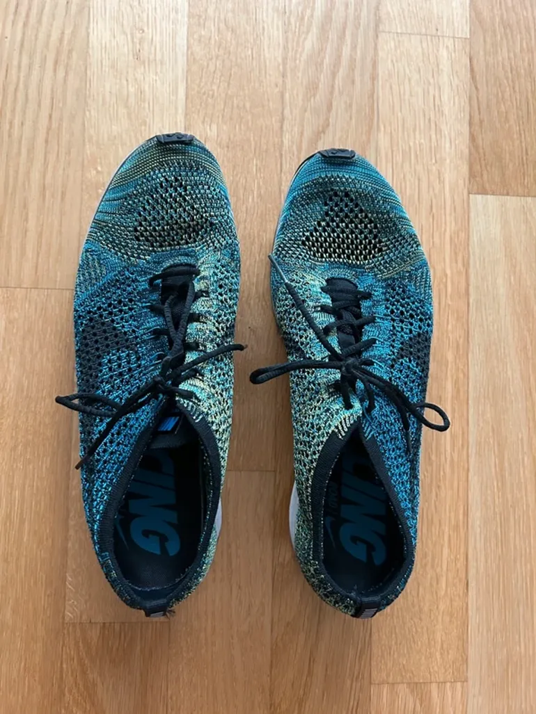 Used Nike Flyknit Racer bike — image 6 of 8