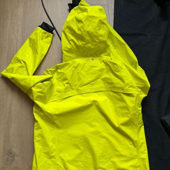 Rapha Commuter Jacket Rainproof bike d'occasion — image 7 sur 10