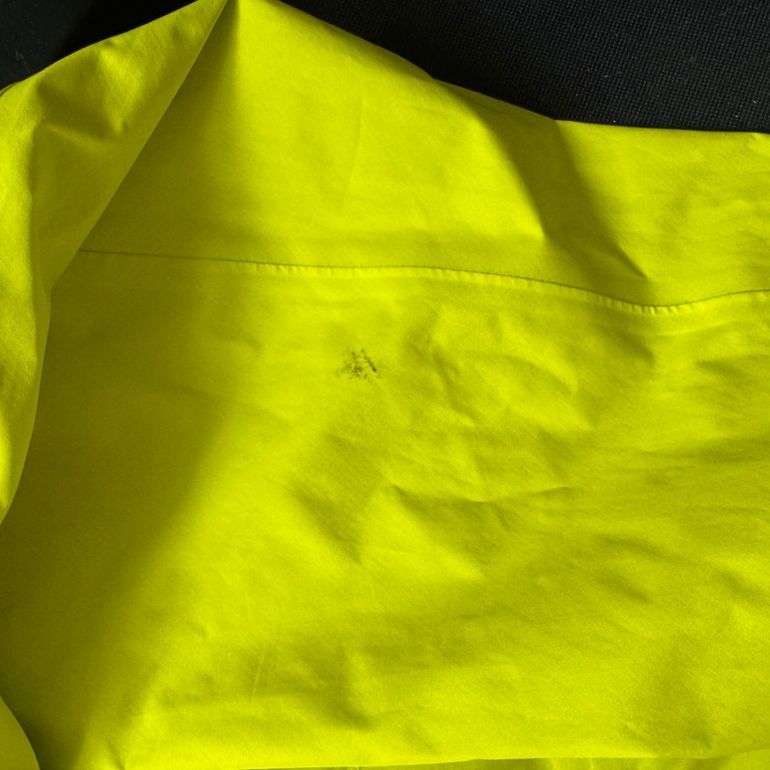 Rapha Commuter Jacket Rainproof bike d'occasion — image 4 sur 10