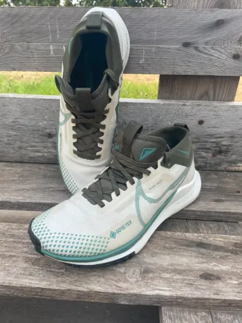 Used Nike Gore-Tex Running Shoes