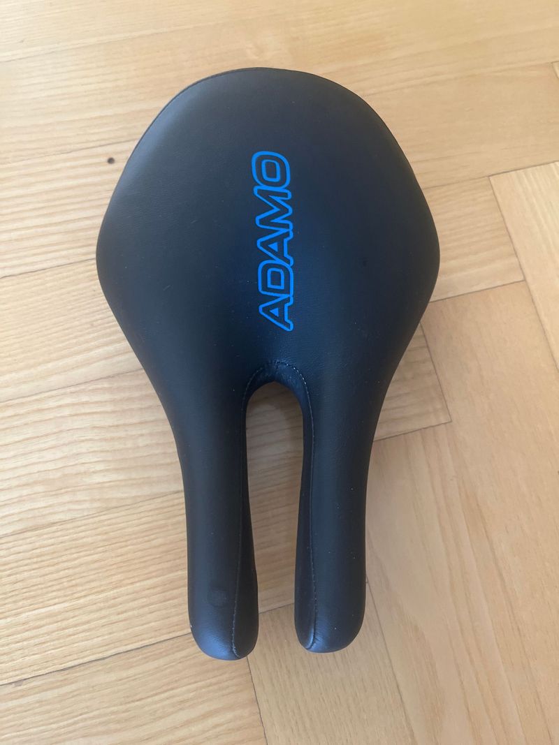 Used ISM - Adamo typhoon 2018 Saddles & Seatposts