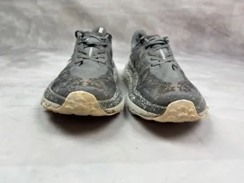 Used Hoka Speedgoat 6 bike — image 3 of 9