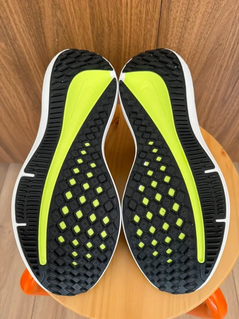 Tweedehands Nike Air Winflo 10 XCC bike — afbeelding 6 van 18
