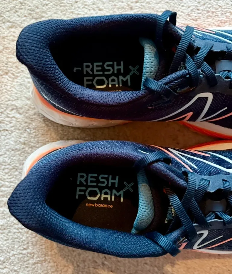 Used New Balance Fresh Foam X 880v12 bike — image 5 of 9