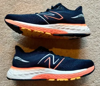 Used New Balance Fresh Foam X 880v12 bike — image 8 of 9