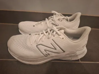 New Balance 860 Fresh Foam Running Shoes de segunda mano