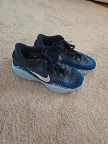 Nike Sportschuhe Laufschuhe Running Shoes de segunda mano