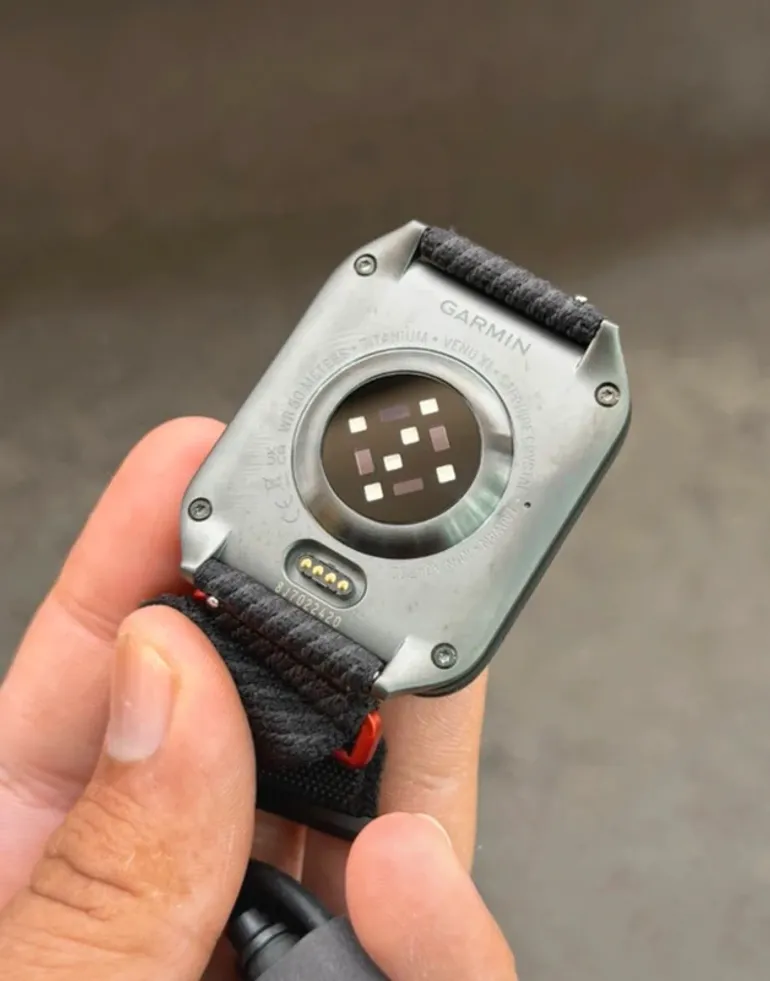Garmin Venu X1 bike usato — immagine 2 di 3