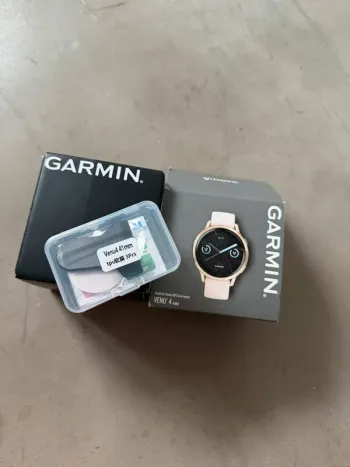 Used Garmin Venu 4 bike — image 3 of 5