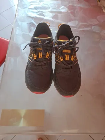 New Balance 410v7 Running Shoes d'occasion