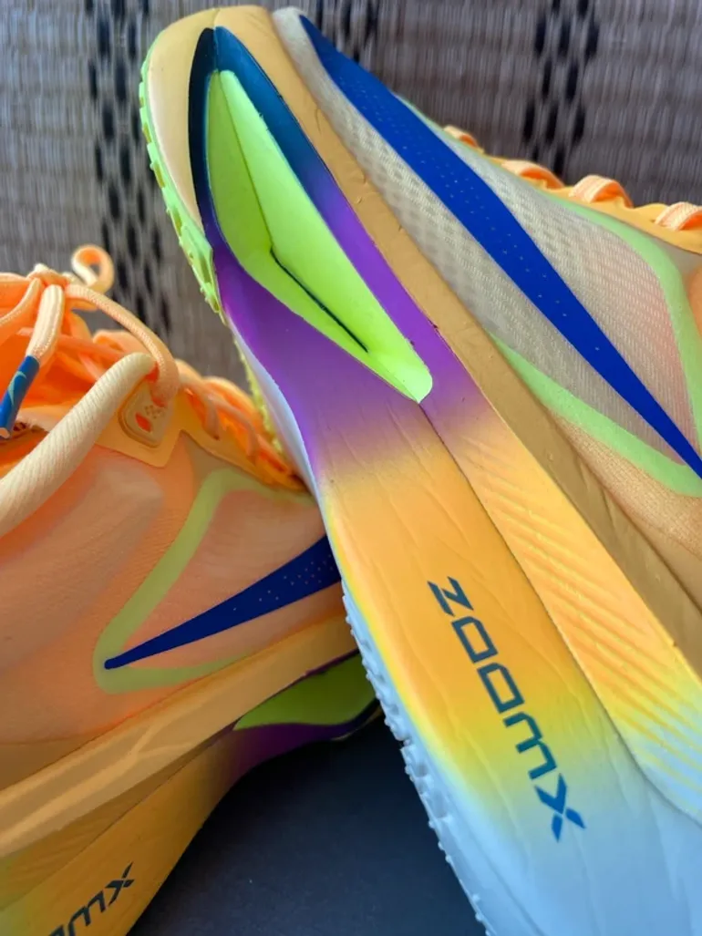 Used Nike Zoom Fly 6 bike — image 9 of 10
