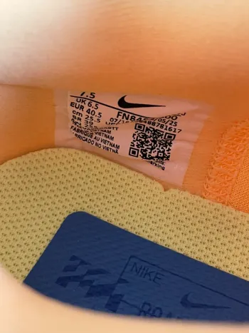 Used Nike Zoom Fly 6 bike — image 10 of 10