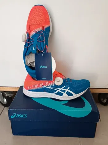 Used Asics 451 Gel Running Shoes