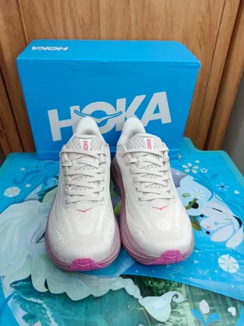 Gebrauchtes Hoka Running Shoes bike — Bild 2 von 10