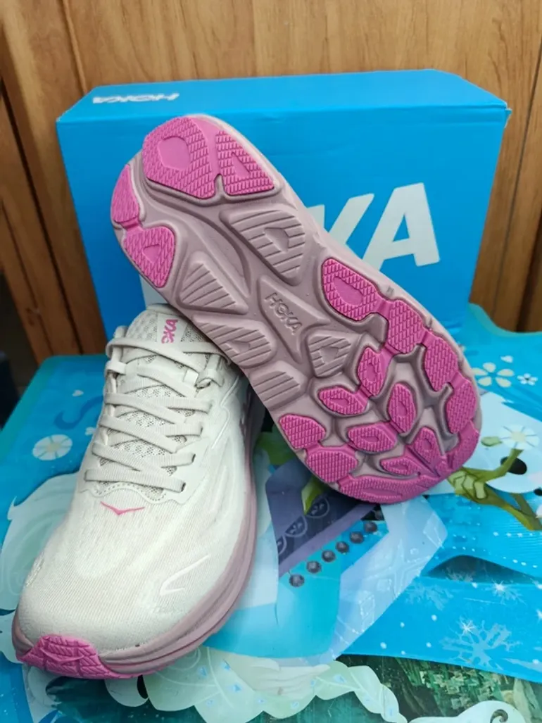 Gebrauchtes Hoka Running Shoes bike — Bild 8 von 10