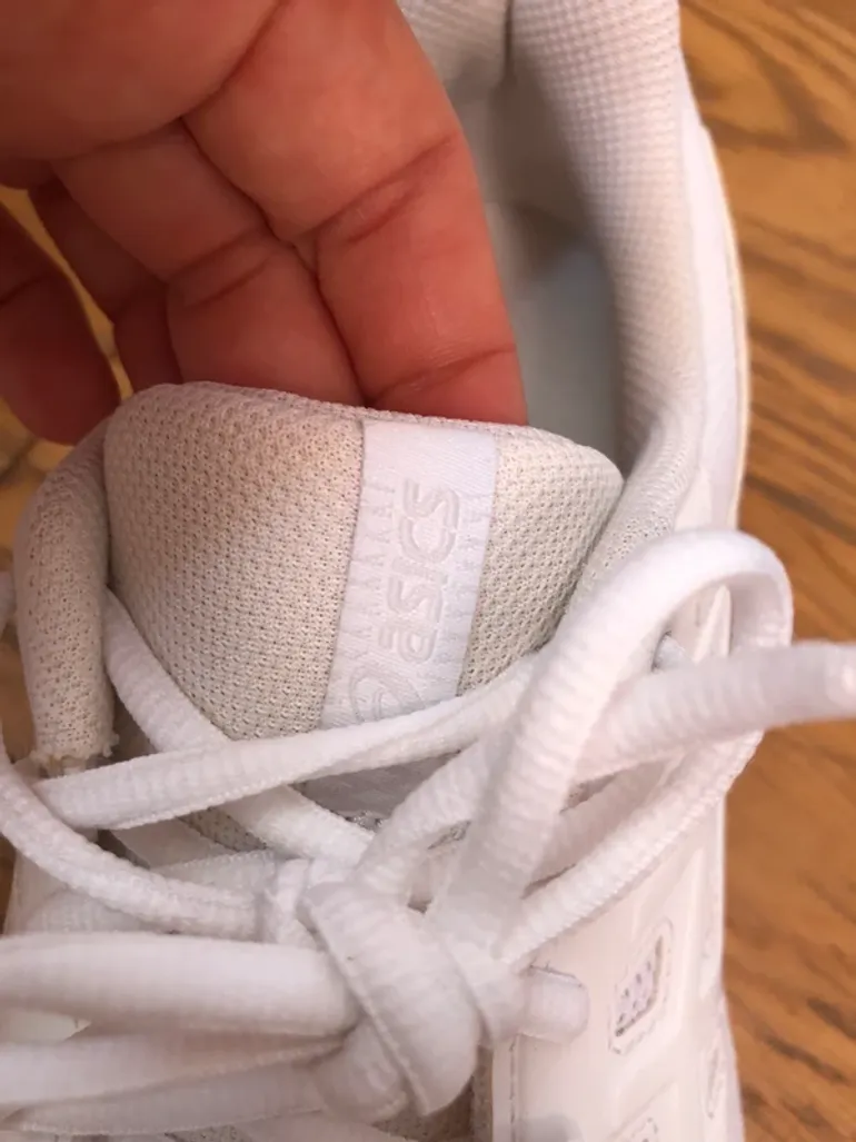 Käytetty Asics Running Shoes bike — kuva 7 / 7