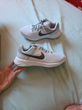 Używany Nike Baskets Running Shoes