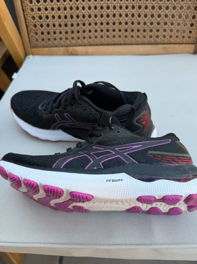 Brugt Asics Gel Nimbus 24 bike — billede 2 af 12