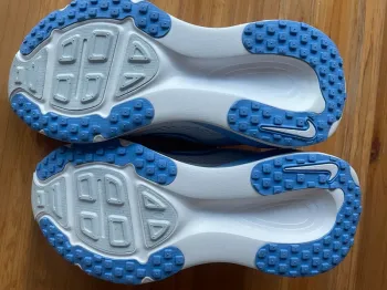 Nike Vomero 18 bike d'occasion — image 3 sur 11