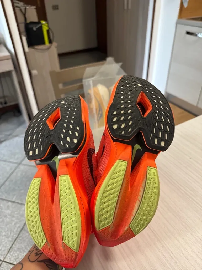 Used Orange Air Zoom Alphafly Next% 2 bike — image 5 of 6