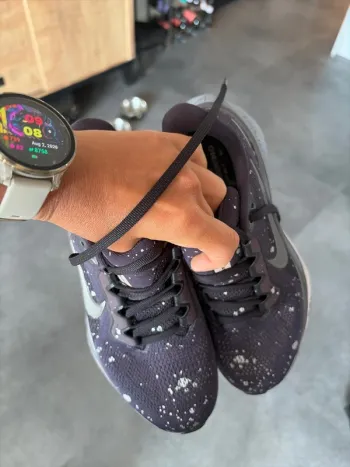 Used Nike React bike — image 2 of 4