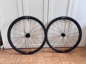 Gebrauchtes Zipp 303 SW Carbon Tubeless Disc 2026 Wheels