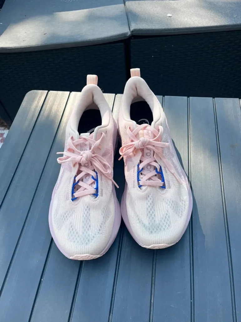 Gebrauchtes Asics Novablast 5 bike — Bild 2 von 4
