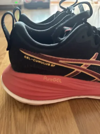 Použité Asics Gel Cumulus 27 bike — obrázek 2 z 8