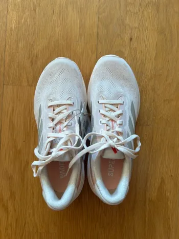 Used Supernova Rise 2 W Running Shoes