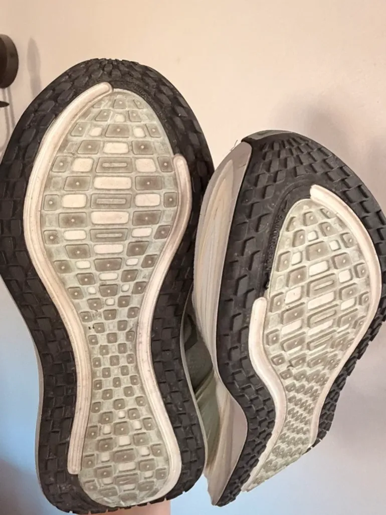 Nike Vomero Plus bike d'occasion — image 10 sur 11